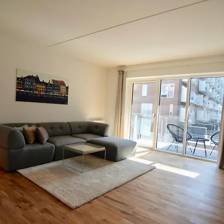 Fantastic 2-bed W Balcony In Orestaden Апартаменты